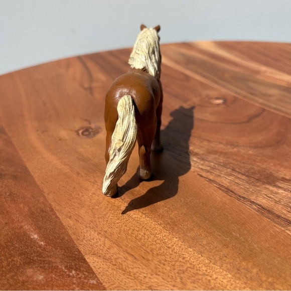 Vintage 1991 Funrise International Vinyl Horse Figure - AVELIGNESE (Haflinger) - Picture 5 of 7